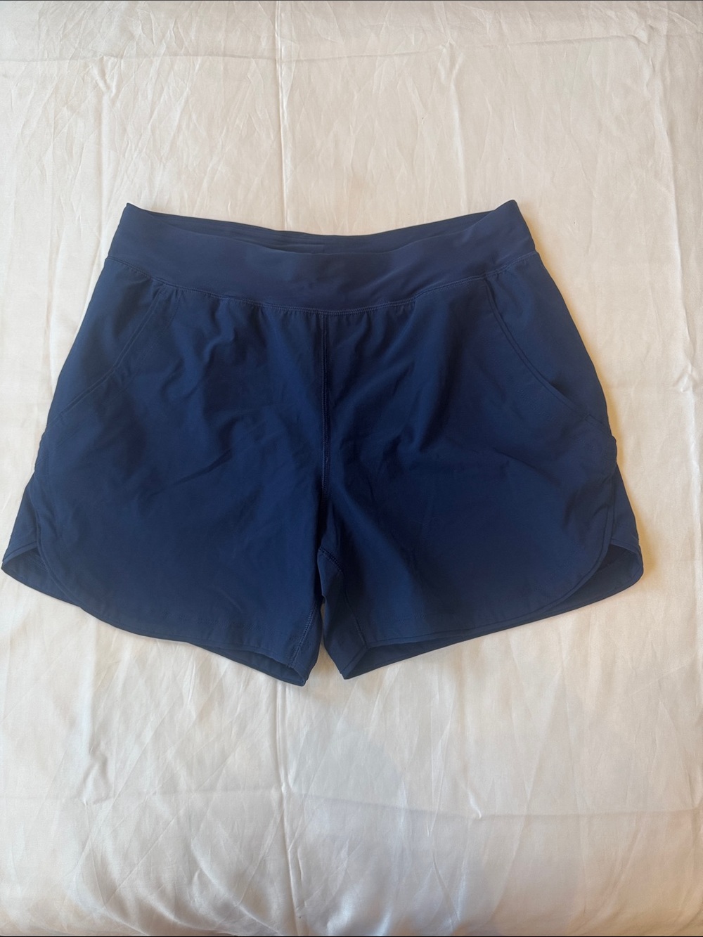 Lands' End Navy Athletic Shorts for Women size 12